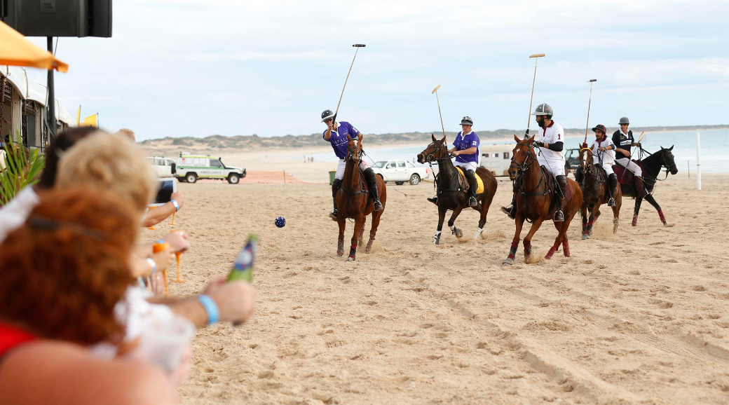 cable beach polo tournament polo game polo WA australian polo 10