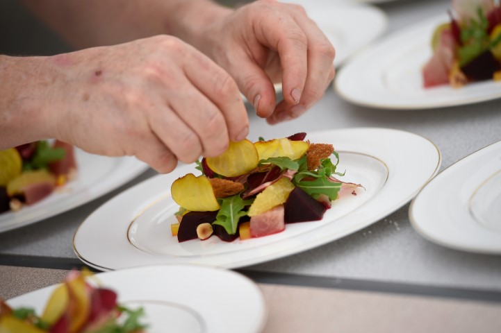 700065097 AJ 8877 365FE1144F52F5FF263A04E0EBCACD87