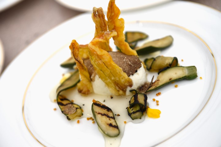 700065097 AJ 8944 28457C91326985569F8DCA5F60FC9E04